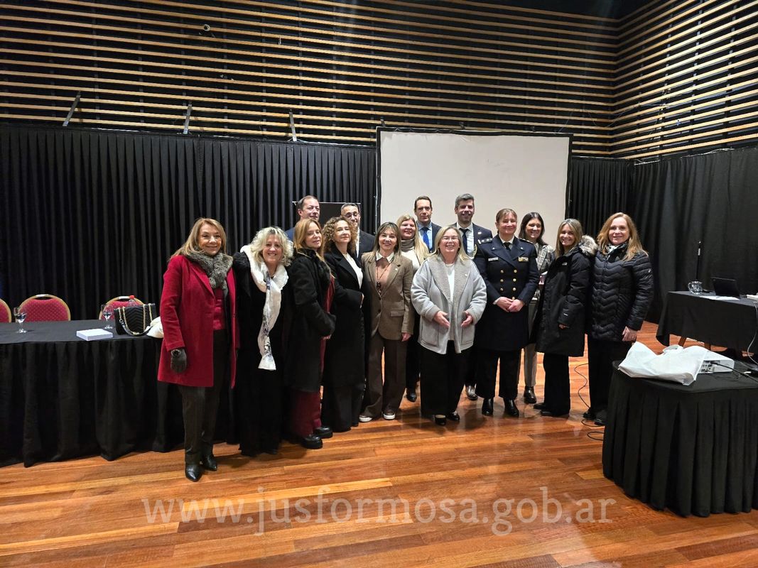 Con participación de la ministra Claudia Fernández, deliberó la nueva conducción de AMJA
