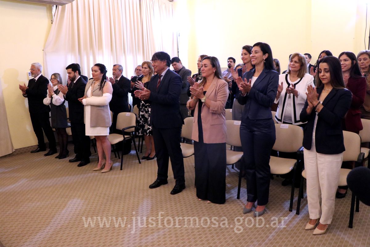 Juramento Magistrados y Funcionarios