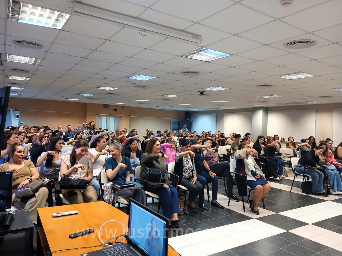 El Poder Judicial fortalece su política de inclusión con capacitación en lengua de señas