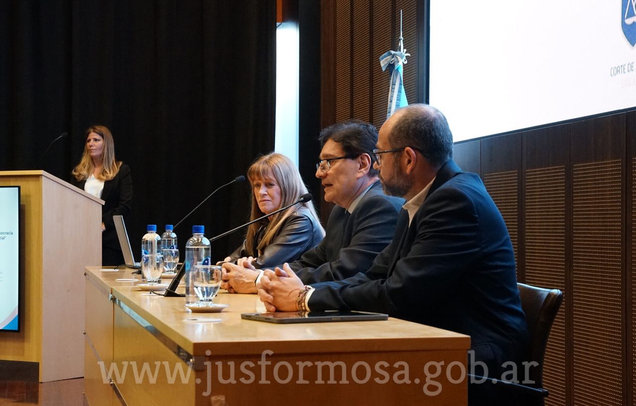 Firma de convenio entre JUFEJUS y FOPEA
